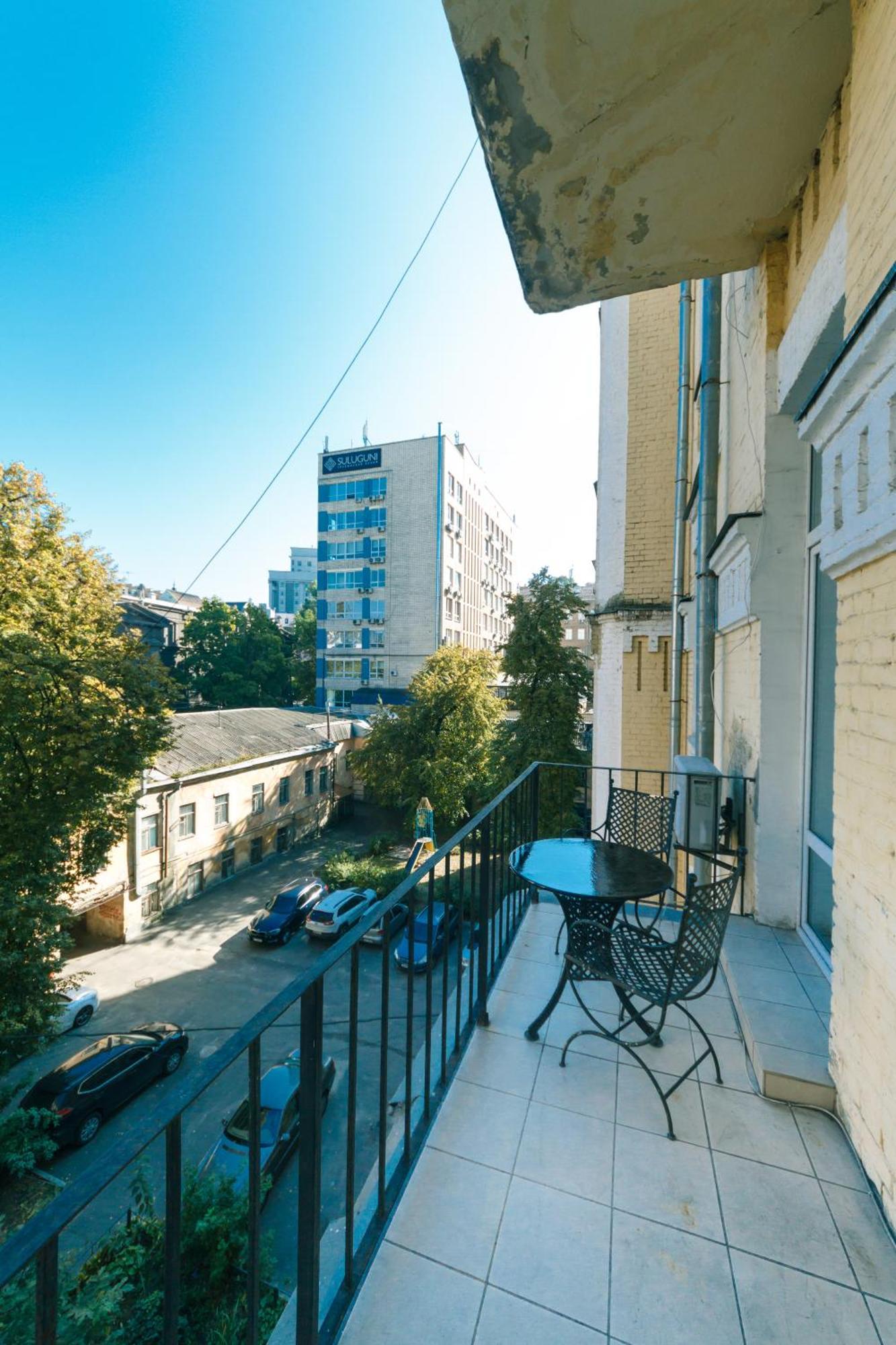 基輔Lux Near Maidan, Khreschutyk 3Br公寓 外观 照片